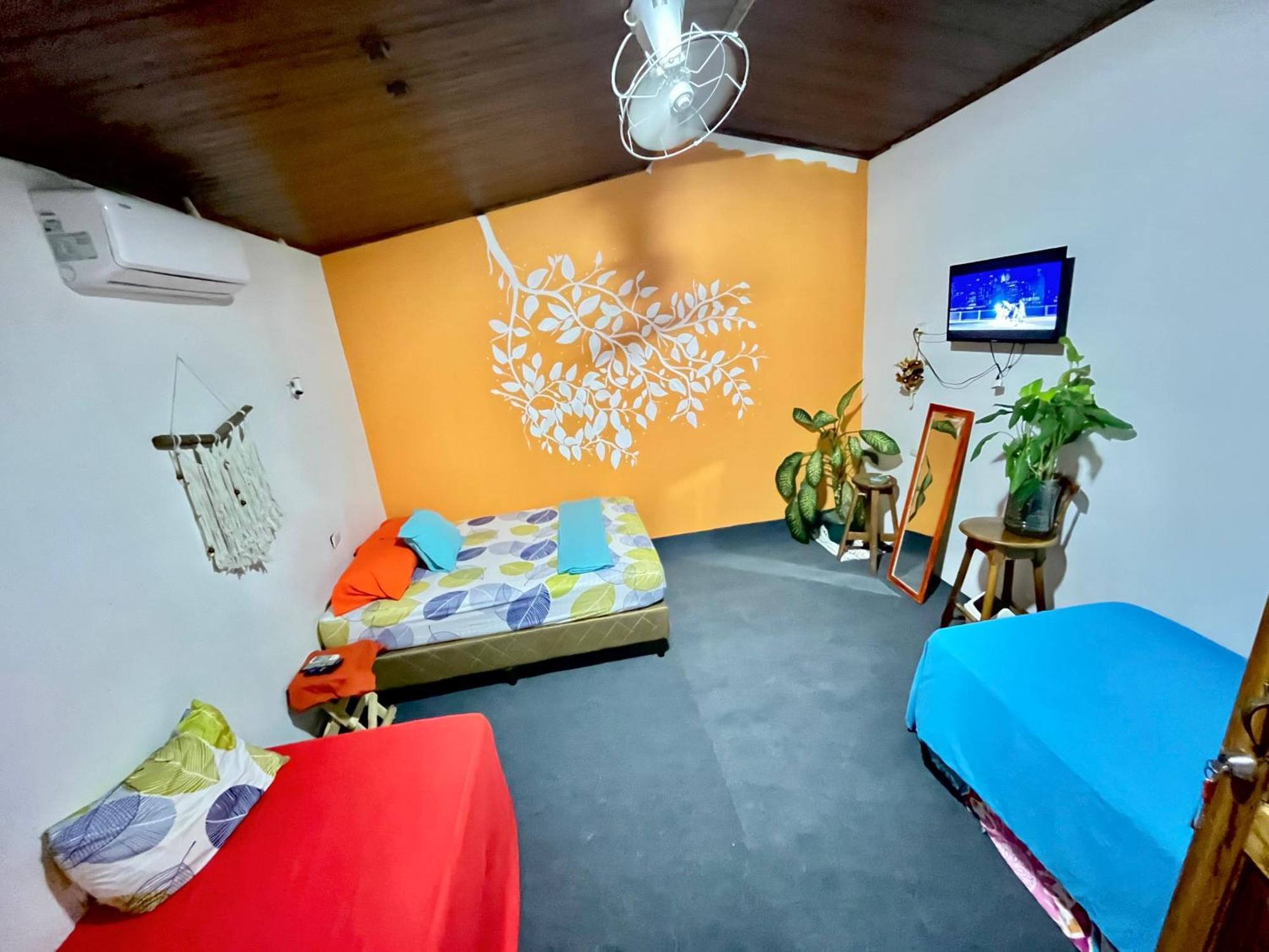 Cheap Hostel Quepos Luaran gambar