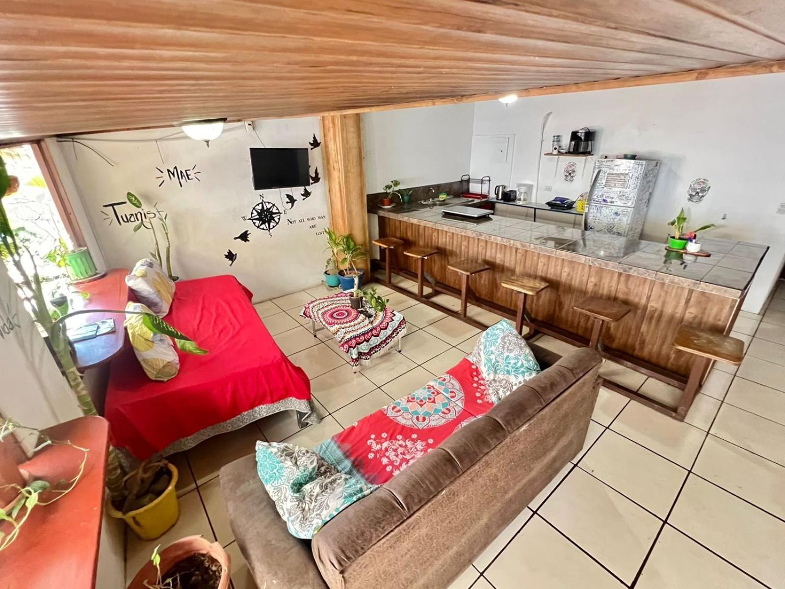 Cheap Hostel Quepos Luaran gambar