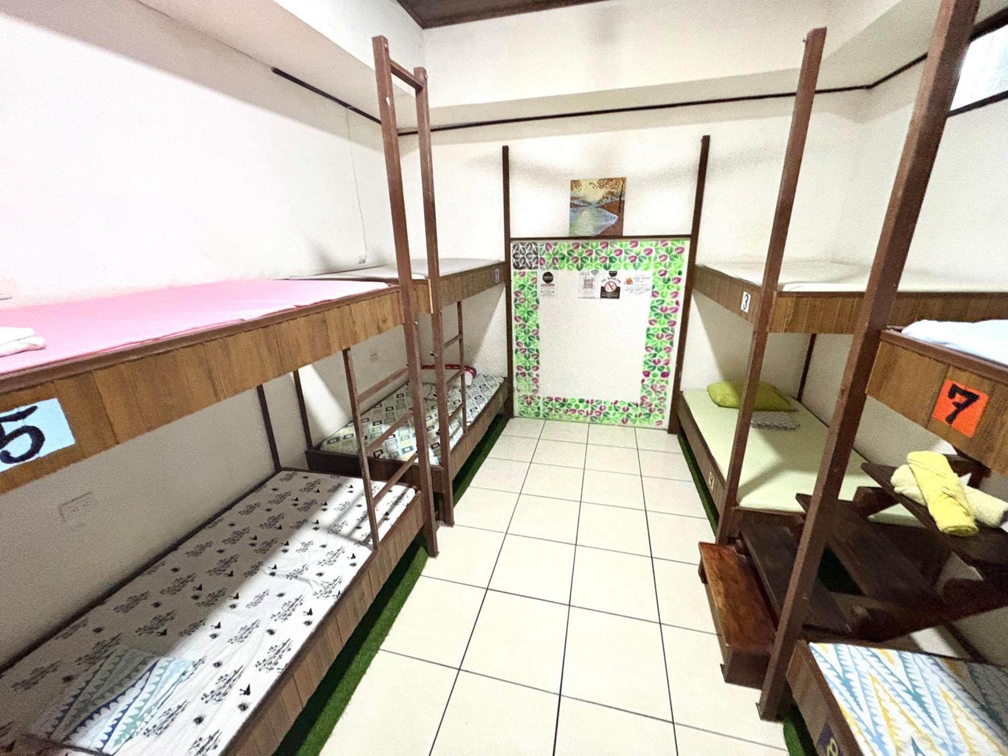 Cheap Hostel Quepos Luaran gambar